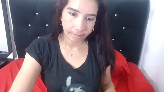 Snapshot of Ainhoa-hot chatting on September 2025 07:46:02 PM Ainhoa-hot online show from September 2025 07:46:02 PM