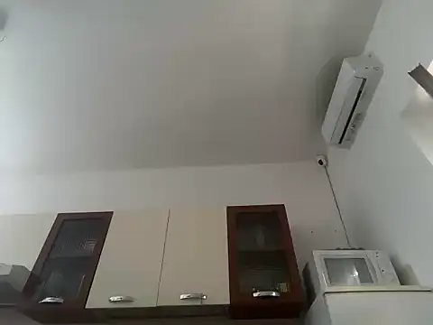 Snapshot of hugoprada chatting on November 2025 01:55:01 PM hugoprada online show from November 2025 01:55:01 PM