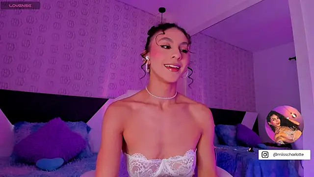 MiissCharlotte online show from November 2025 12:13:01 AM