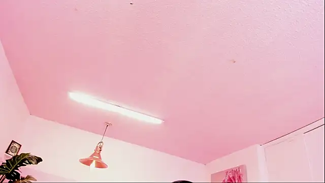 Snapshot of Red_lady chatting on December 2024 07:08:01 AM Red lady online show from December 2024 07:08:01 AM