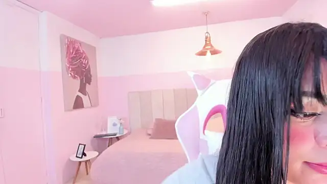 Snapshot of Red_lady chatting on January 2025 03:55:02 AM Red lady online show from January 2025 03:55:02 AM