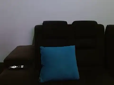 Laura martin  online show from February 2025 10:58:01 AM