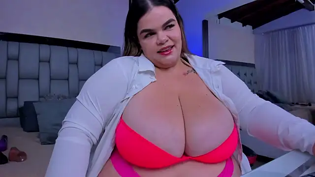 Snapshot of Sara_Thompsoon chatting on October 2025 11:52:02 AM Sara Thompsoon online show from October 2025 11:52:02 AM