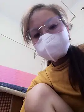 -Almira- online show from November 2025 02:21:01 AM