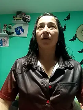 emilypoppy3 online show from February 2025 01:28:01 PM