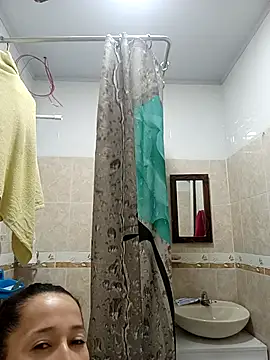 emilypoppy3 online show from November 2025 02:01:02 AM