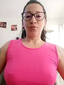 emilypoppy3 online show from March 2026 12:53:01 PM