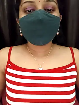 Angleannie online show from April 2026 07:58:02 PM