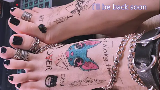 Snapshot of Femdom_Lola chatting on March 2025 08:08:01 PM Femdom Lola online show from March 2025 08:08:01 PM