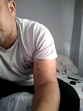 antonioM84 online show from February 2026 04:38:01 PM
