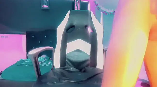 rosedewitt online show from January 2025 05:21:02 PM