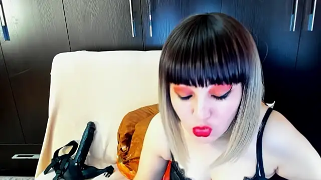 Snapshot of DaisyMun chatting on February 2026 04:20:01 AM DaisyMun online show from February 2026 04:20:01 AM