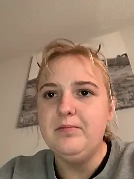 cammy2 online show from February 2025 04:52:01 PM