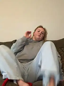 cammy2 online show from February 2025 08:03:01 PM