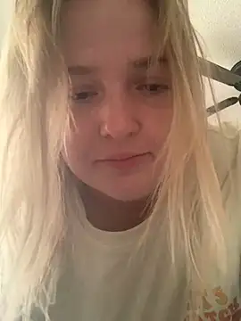 cammy2 online show from February 2025 06:00:02 PM