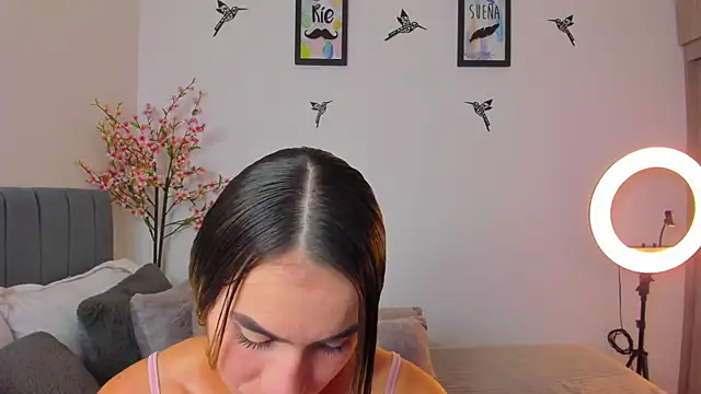 im sarah34 online show from February 2025 02:58:01 AM