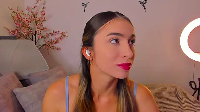 im sarah34 online show from February 2025 09:28:01 AM