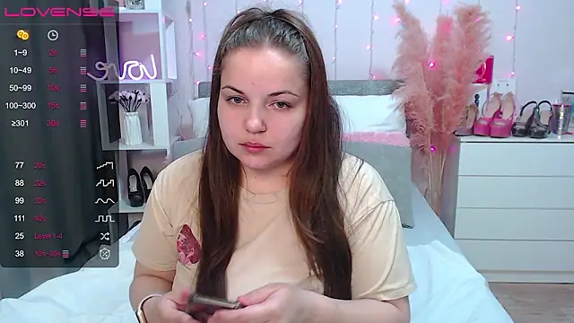 Crazyy girl  online show from March 2026 05:13:01 AM