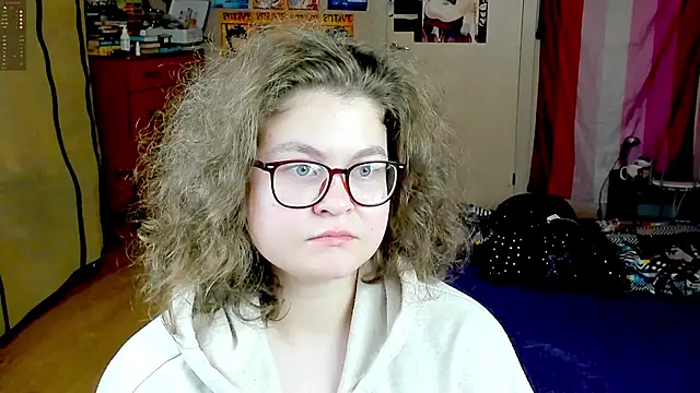 Sashy Way online show from October 2025 09:24:02 PM