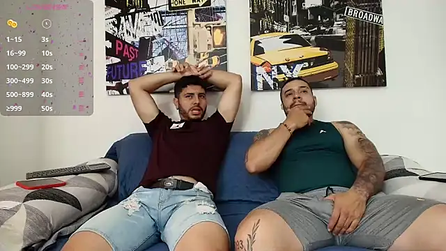 Snapshot of hott_dicks chatting on December 2024 09:29:02 PM hott dicks online show from December 2024 09:29:02 PM