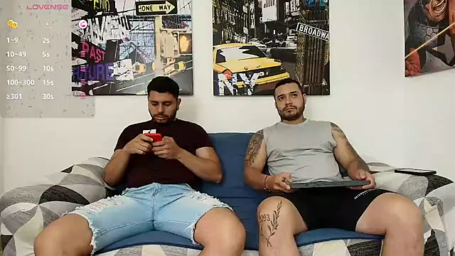 Snapshot of hott_dicks chatting on January 2025 01:36:02 PM hott dicks online show from January 2025 01:36:02 PM