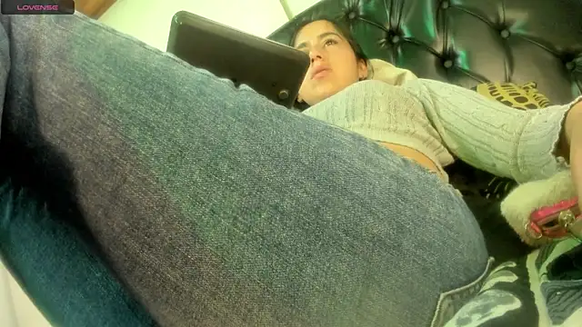 Snapshot of Miss18taylor chatting on November 2025 02:59:01 AM Miss18taylor online show from November 2025 02:59:01 AM