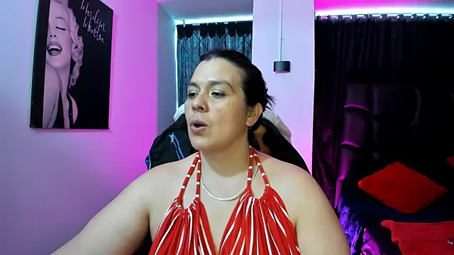 martina foxy  online show from February 2025 08:31:02 PM