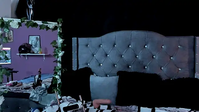 martina foxy  online show from March 2025 11:58:02 AM