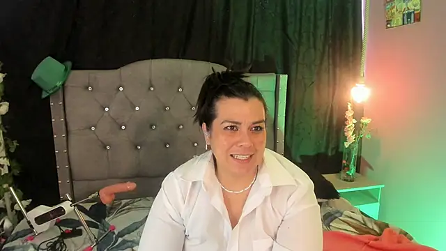 martina foxy  online show from March 2025 05:53:02 PM