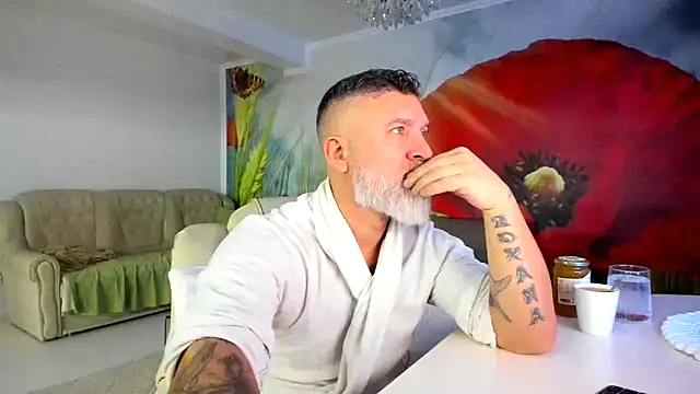 Snapshot of BlowMyXXL chatting on February 2026 07:40:01 PM BlowMyXXL online show from February 2026 07:40:01 PM