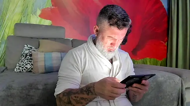 Snapshot of BlowMyXXL chatting on February 2026 07:41:01 PM BlowMyXXL online show from February 2026 07:41:01 PM