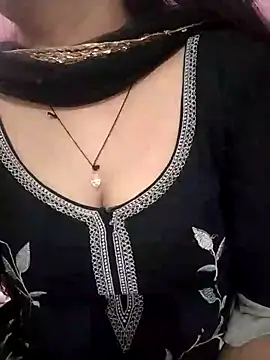 Cute nidhi online show from December 2024 05:49:02 AM