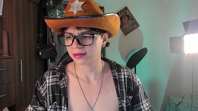 marckalexis online show from September 2025 01:11:02 PM