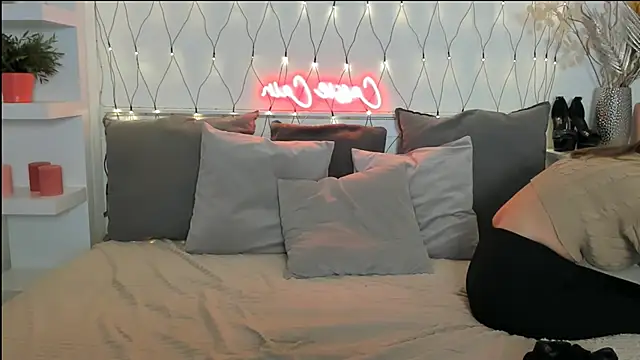 CassyCain online show from January 2025 02:50:01 PM