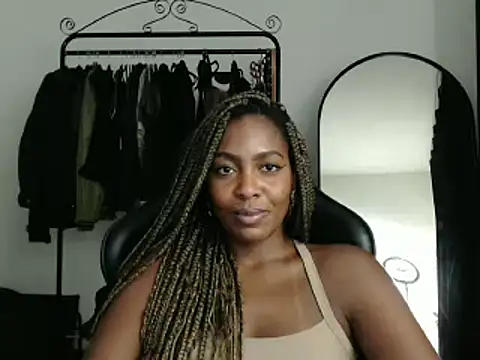 marisilva br online show from February 2025 03:28:01 AM