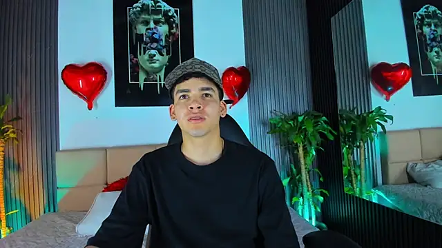 Mike 0233  online show from February 2025 04:34:01 AM