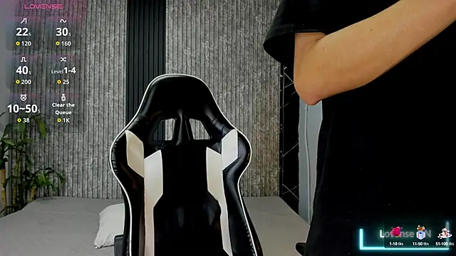 Mike 0233  online show from October 2025 05:37:01 AM