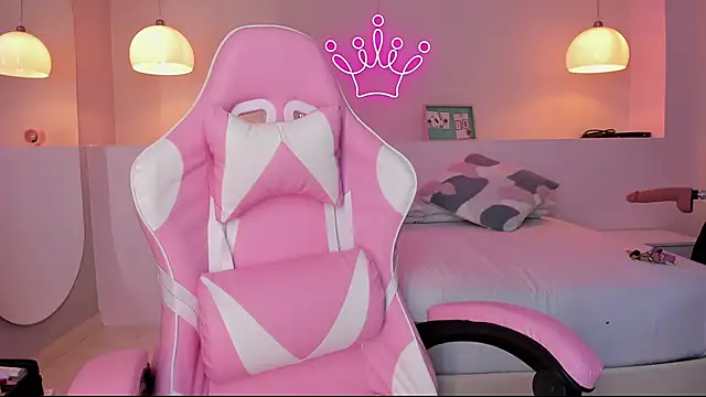 violeth hill online show from January 2025 07:45:01 PM