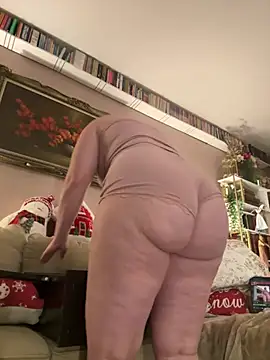 GingerSnap33 online show from December 2024 03:24:01 AM