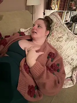 GingerSnap33 online show from March 2025 03:51:02 AM