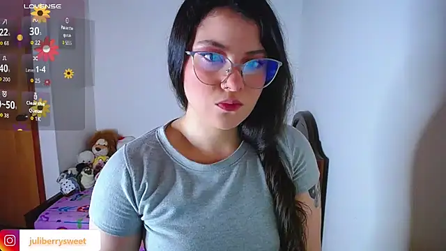 juli05star20 online show from October 2025 03:07:02 AM