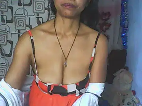 nene belle online show from February 2026 07:02:02 PM