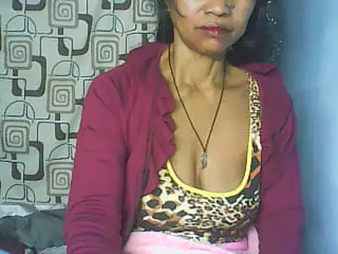 Snapshot of nene_belle chatting on June 2026 06:56:02 PM nene belle online show from June 2026 06:56:02 PM