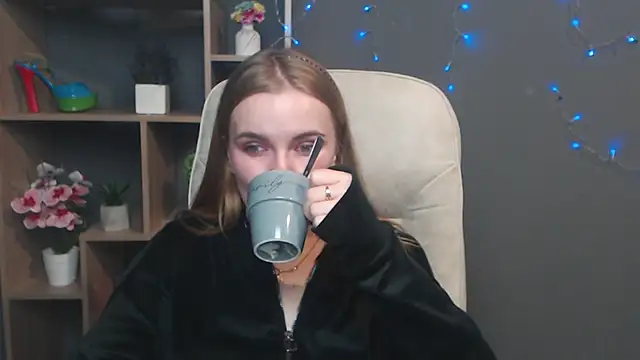 MargaritaKiss online show from November 2025 08:30:02 PM