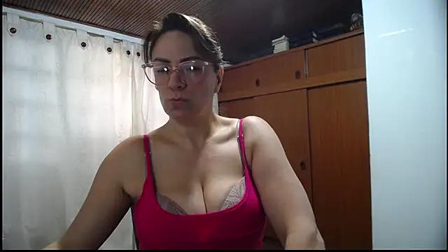 Snapshot of wandarubio chatting on January 2025 10:24:01 PM wandarubio online show from January 2025 10:24:01 PM