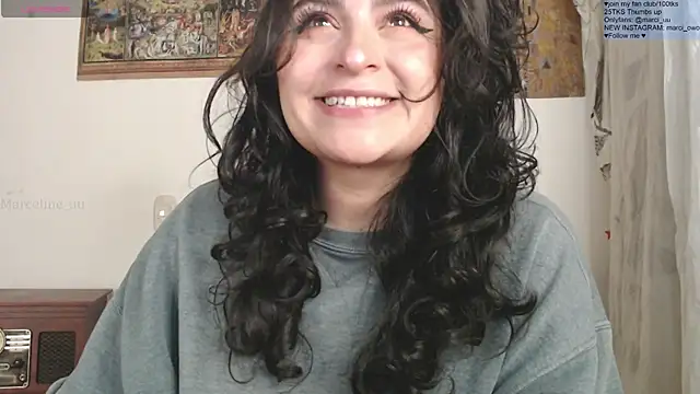 Snapshot of Marci_owo chatting on June 2026 07:11:01 AM Marci owo online show from June 2026 07:11:01 AM