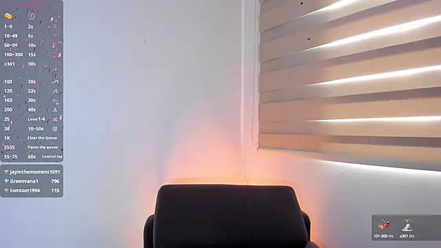 thaliacollins online show from December 2024 02:05:02 PM