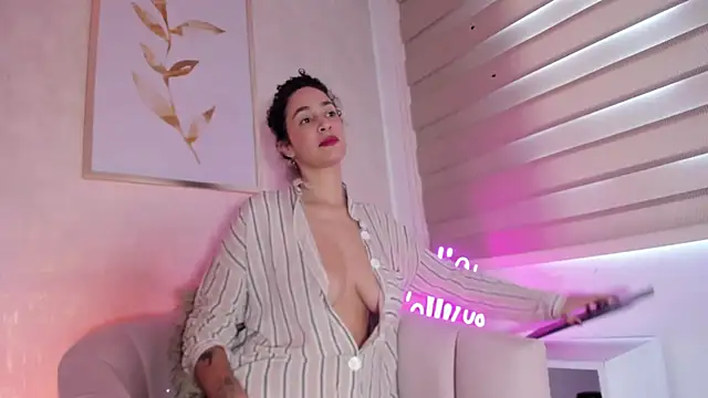 thaliacollins online show from September 2025 03:59:02 PM