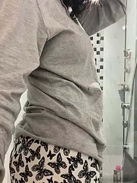 thaliacollins online show from January 2026 10:19:02 PM