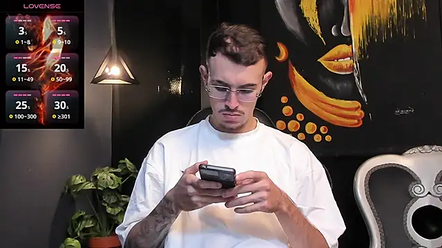 CodyWalkerR online show from September 2025 05:13:02 PM